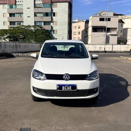 VOLKSWAGEN FOX 1.0 MI 8V FLEX 4P MANUAL VOLKSWAGEN FOX 1.0 MI 8V FLEX 4P MANUAL